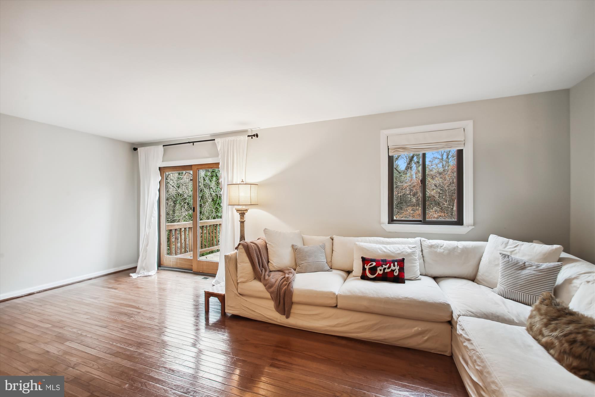 WALNUT RIDGE - Residential