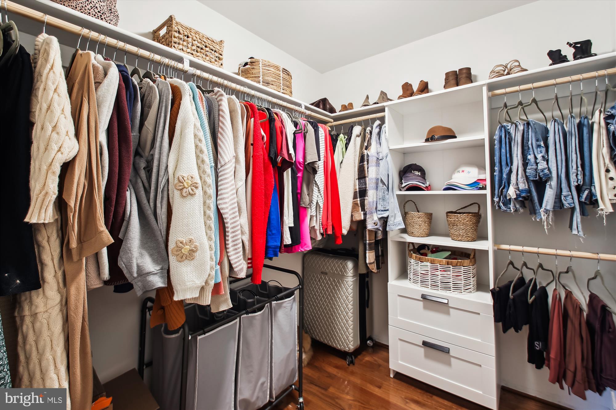 WALNUT RIDGE - Residential