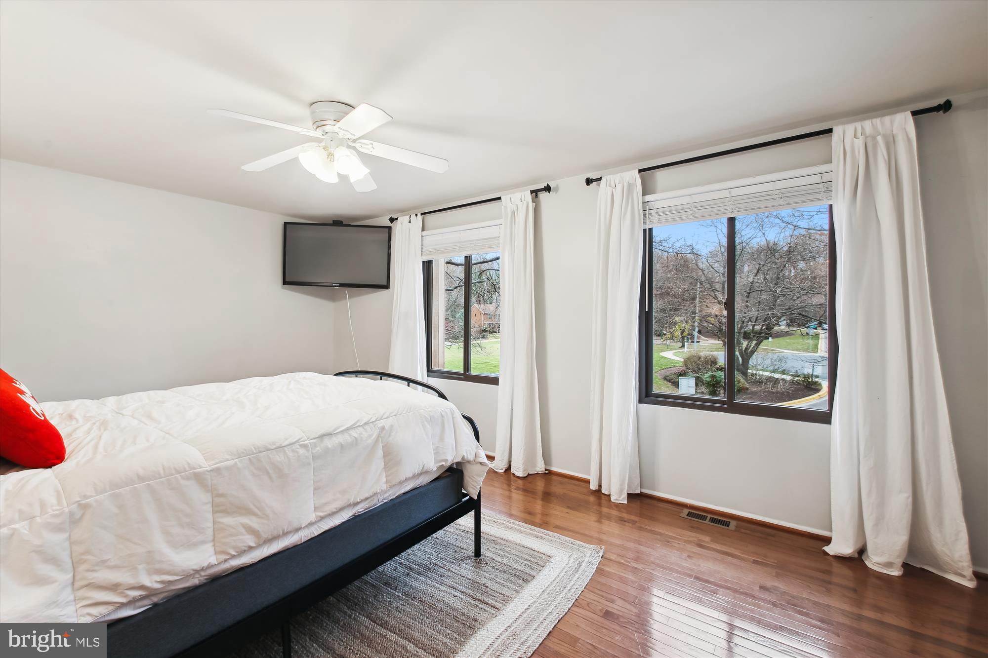 WALNUT RIDGE - Residential