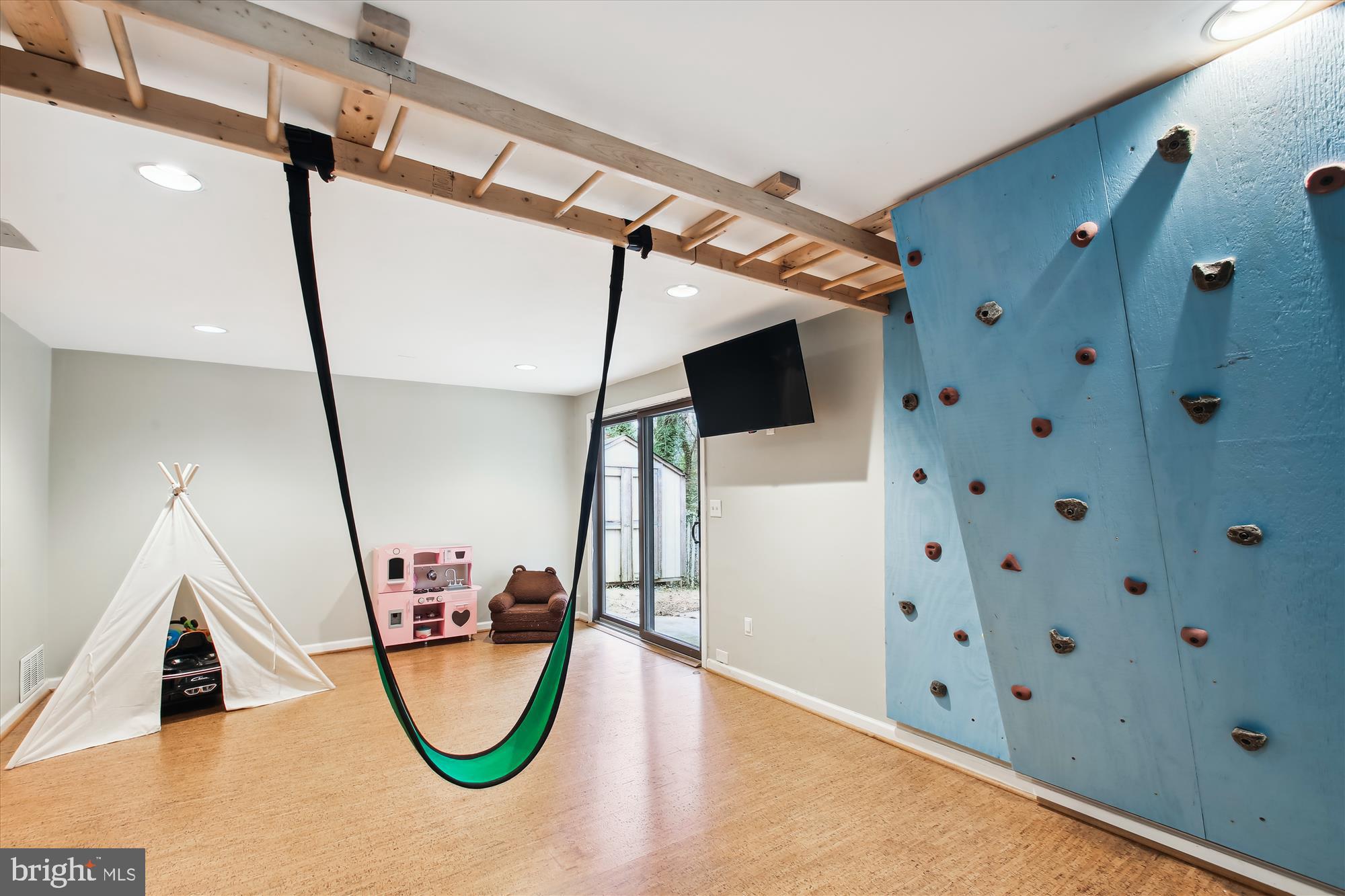 WALNUT RIDGE - Residential