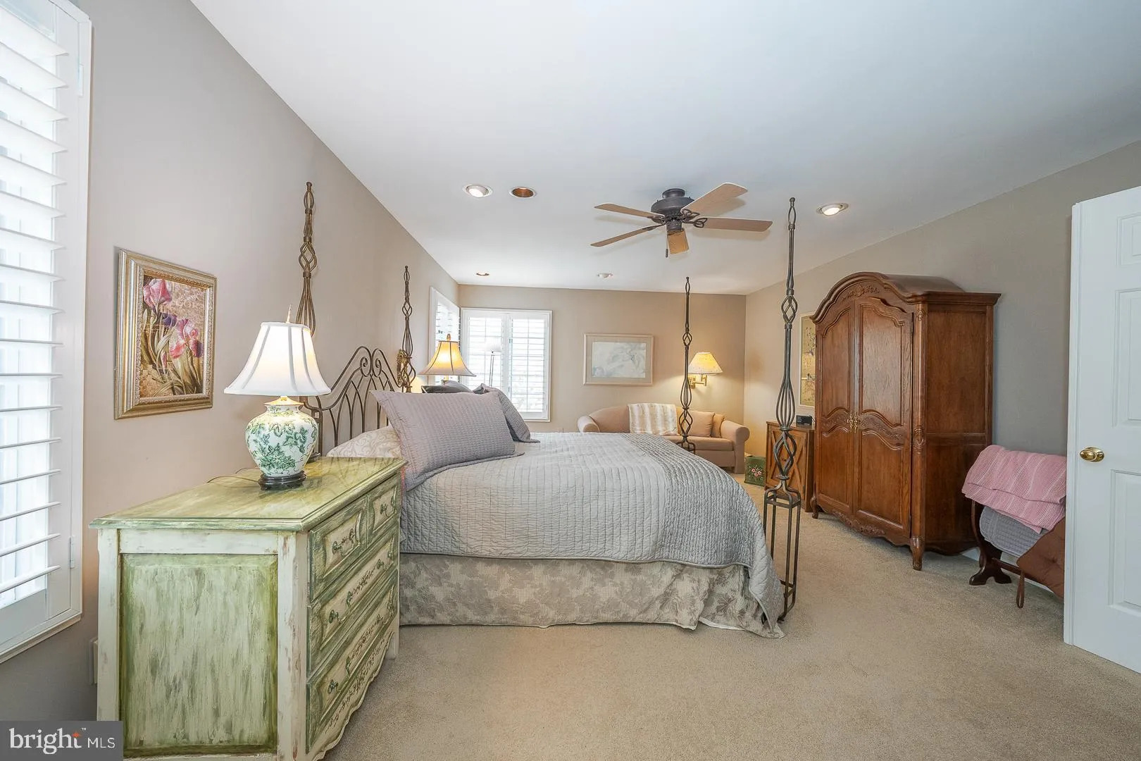 Berwyn, Pennsylvania 19312, United States, 3 Bedrooms Bedrooms, ,3 BathroomsBathrooms,Residential,Contingent,114788