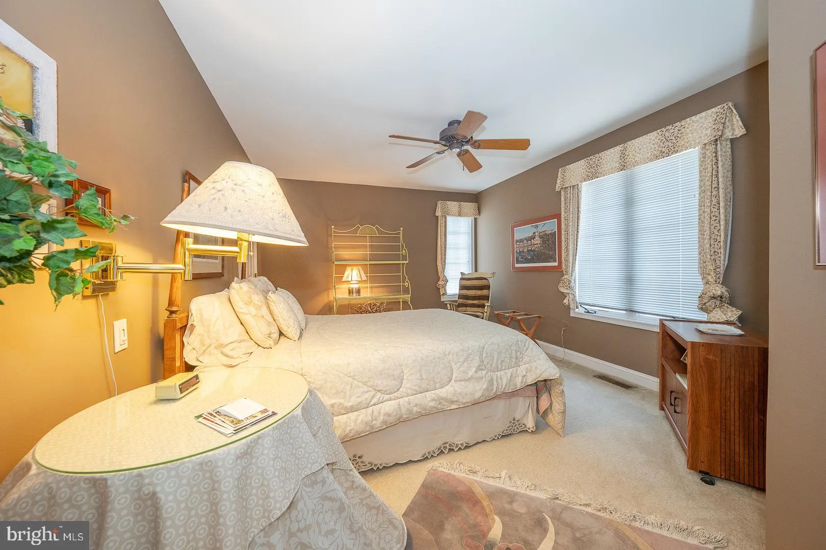 Berwyn, Pennsylvania 19312, United States, 3 Bedrooms Bedrooms, ,3 BathroomsBathrooms,Residential,Contingent,114788