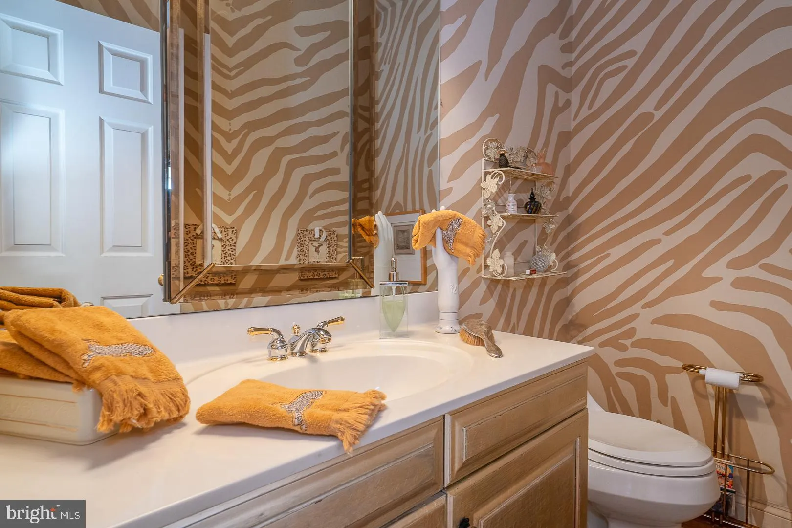 Berwyn, Pennsylvania 19312, United States, 3 Bedrooms Bedrooms, ,3 BathroomsBathrooms,Residential,Contingent,114788