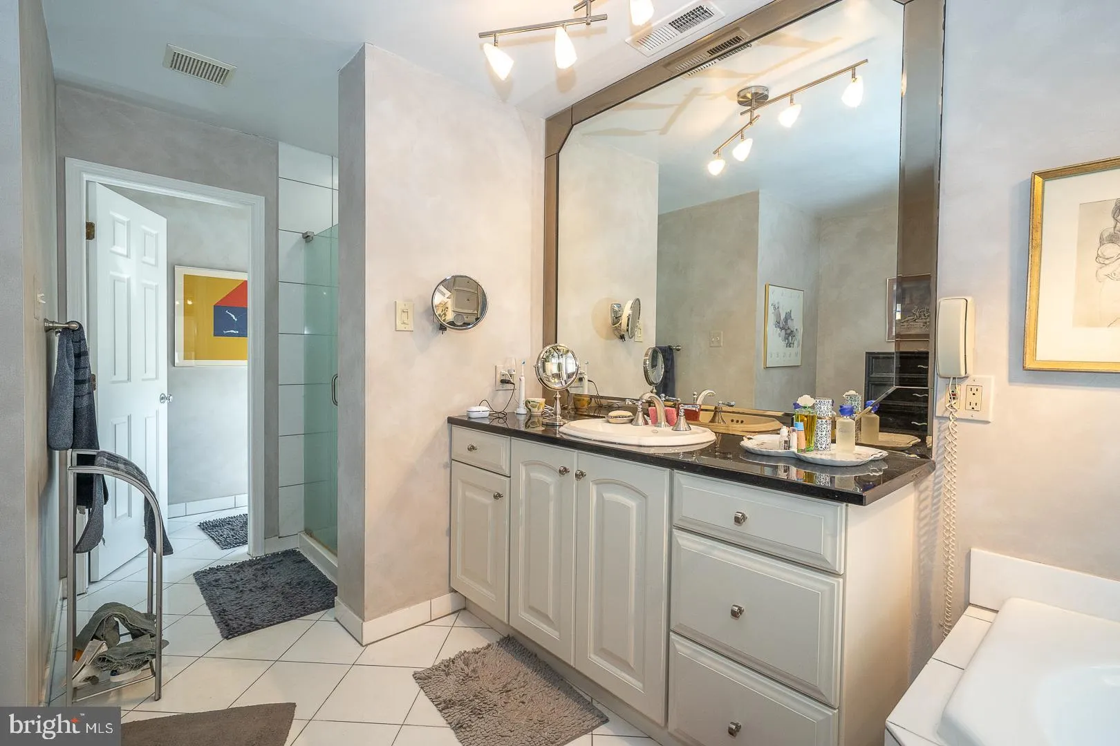 Berwyn, Pennsylvania 19312, United States, 3 Bedrooms Bedrooms, ,3 BathroomsBathrooms,Residential,Contingent,114788