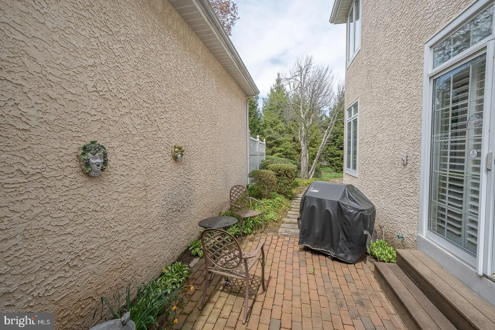 Berwyn, Pennsylvania 19312, United States, 3 Bedrooms Bedrooms, ,3 BathroomsBathrooms,Residential,Contingent,114788