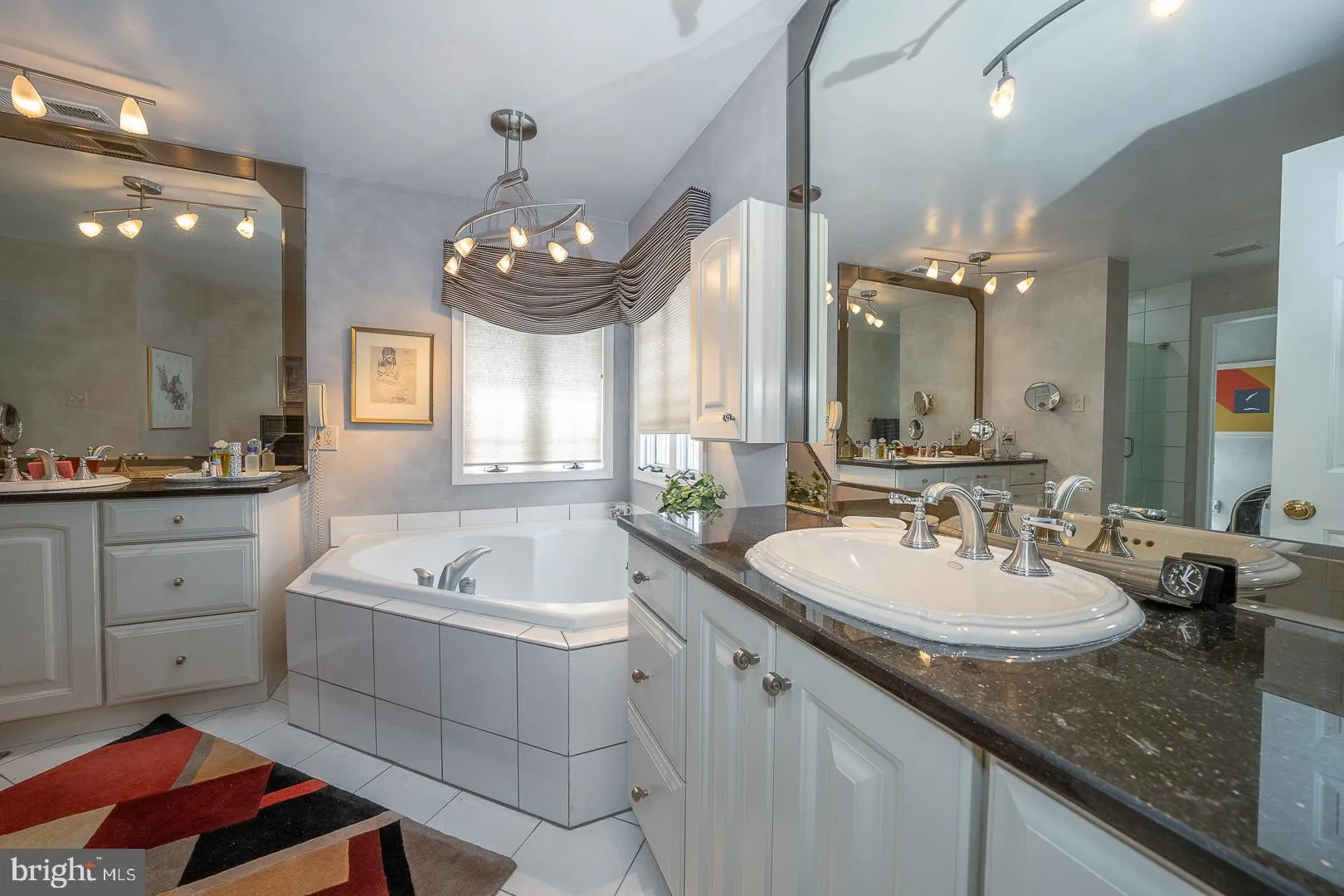 Berwyn, Pennsylvania 19312, United States, 3 Bedrooms Bedrooms, ,3 BathroomsBathrooms,Residential,Contingent,114788