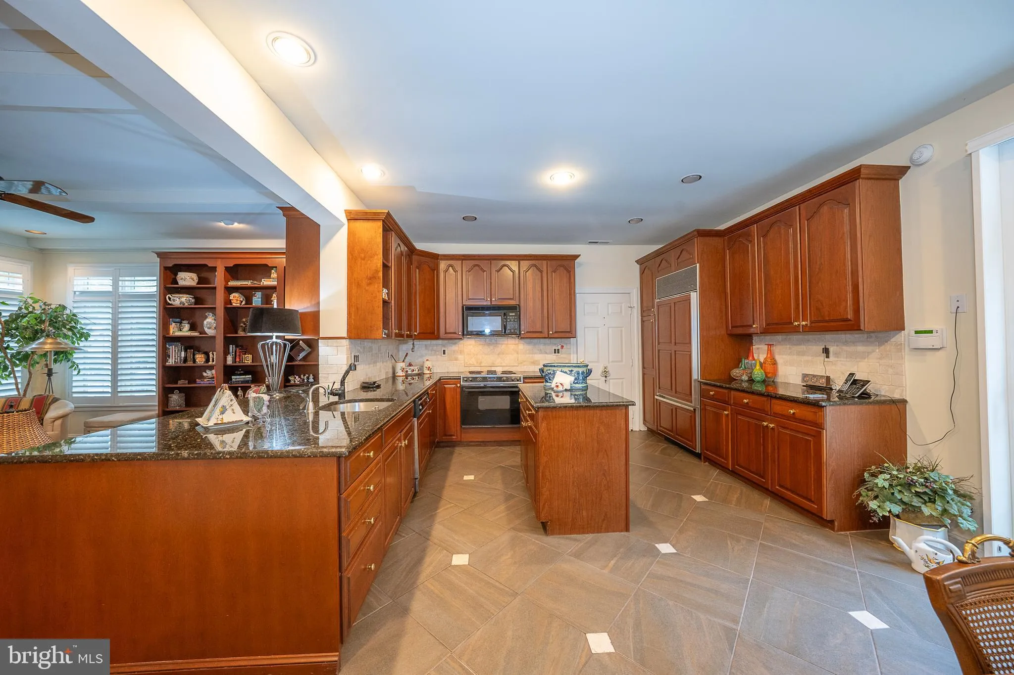 Berwyn, Pennsylvania 19312, United States, 3 Bedrooms Bedrooms, ,3 BathroomsBathrooms,Residential,Contingent,114788