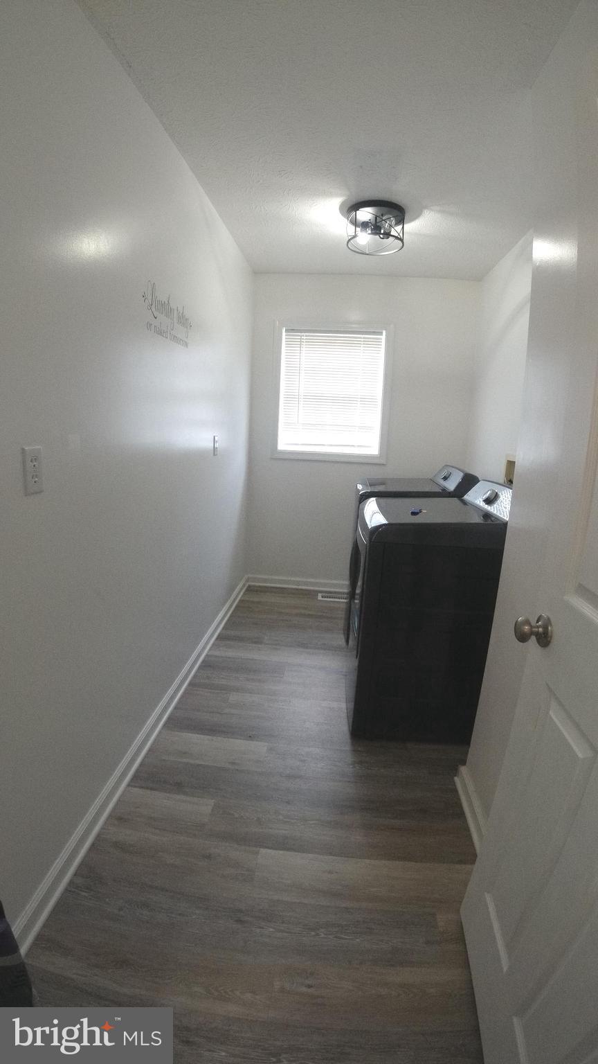 NEW SUNRISE SUMMIT - Residential