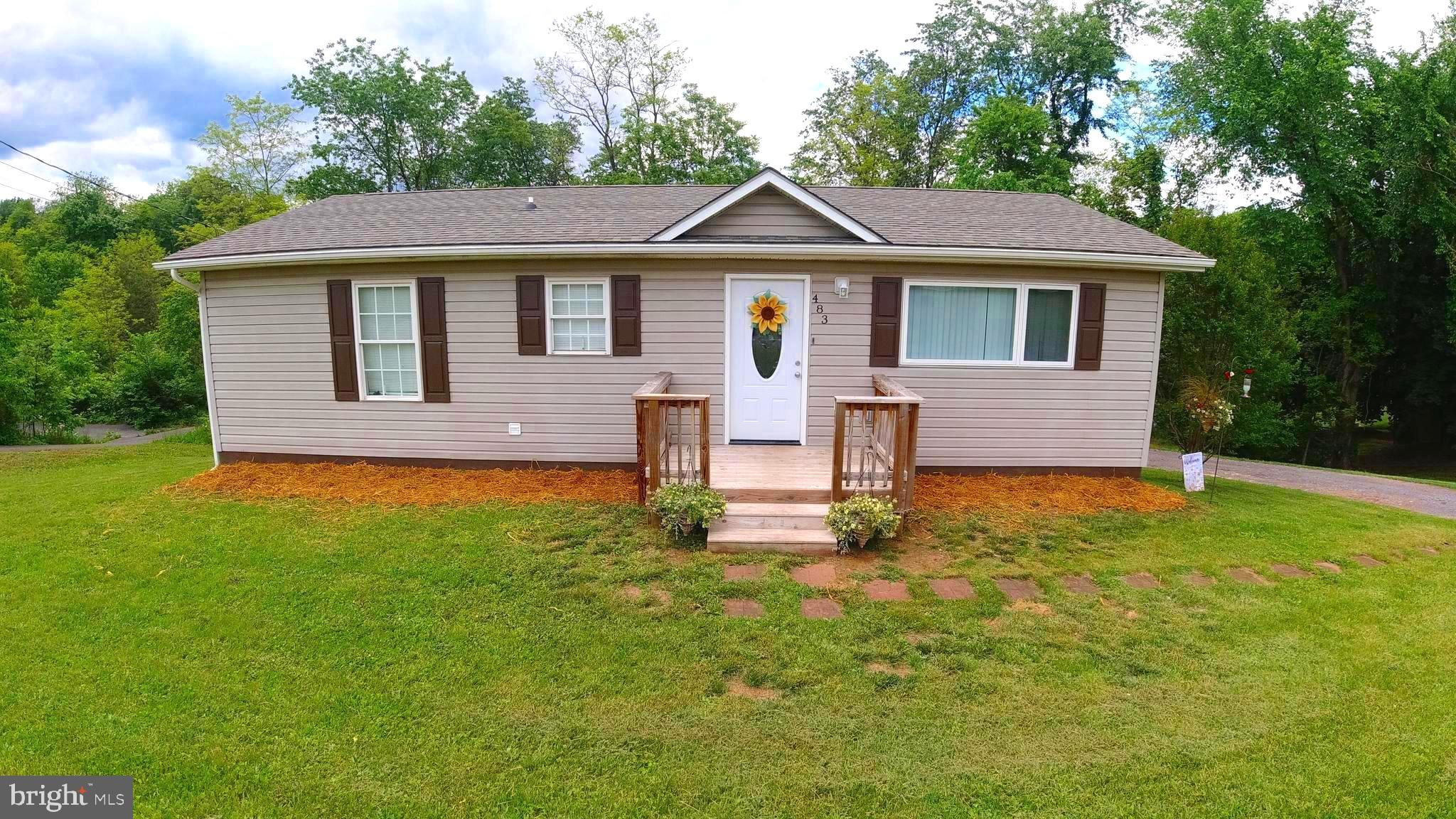 NEW SUNRISE SUMMIT - Residential