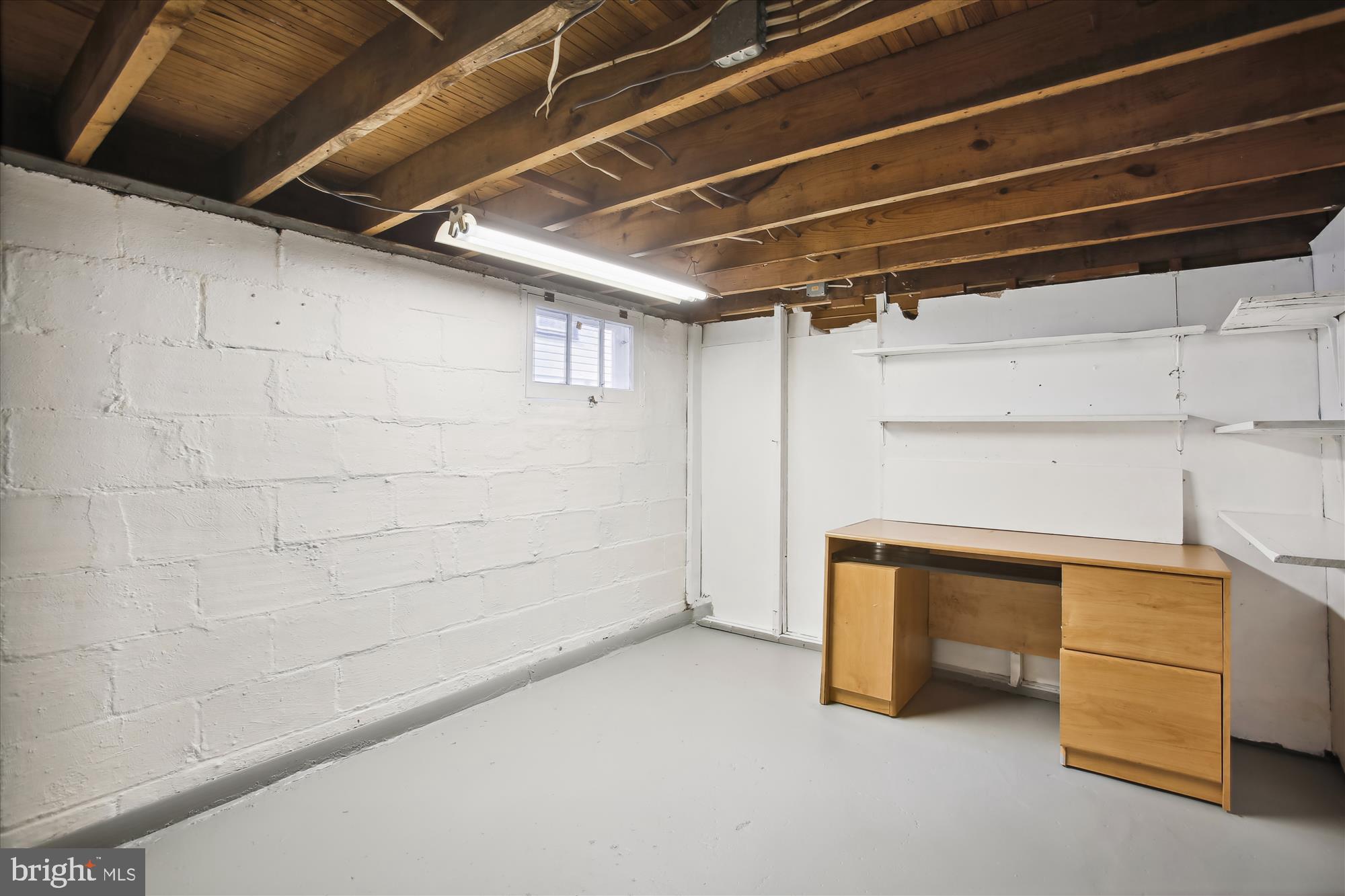 CLARENDON - Residential Lease