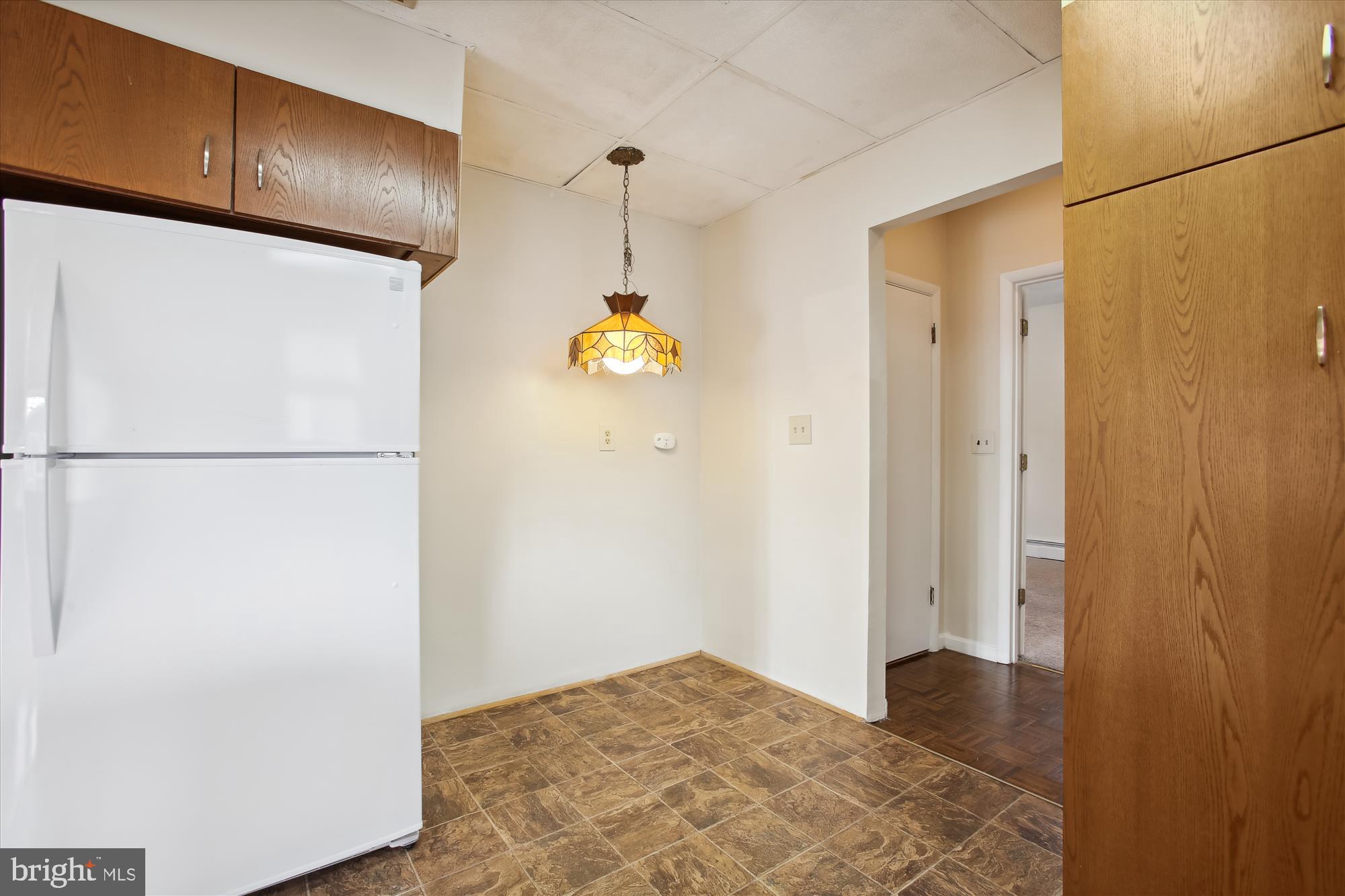 CLARENDON - Residential Lease