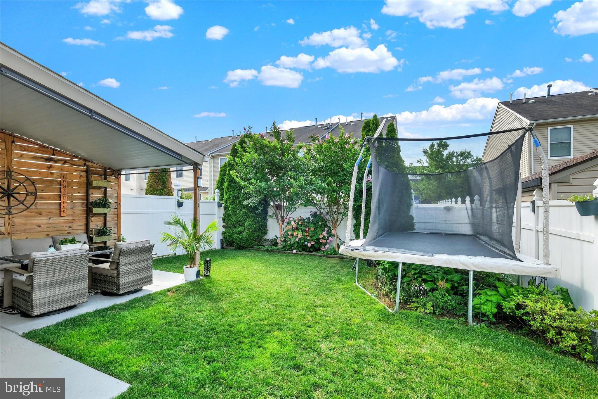 PORT RICHMOND - Residential