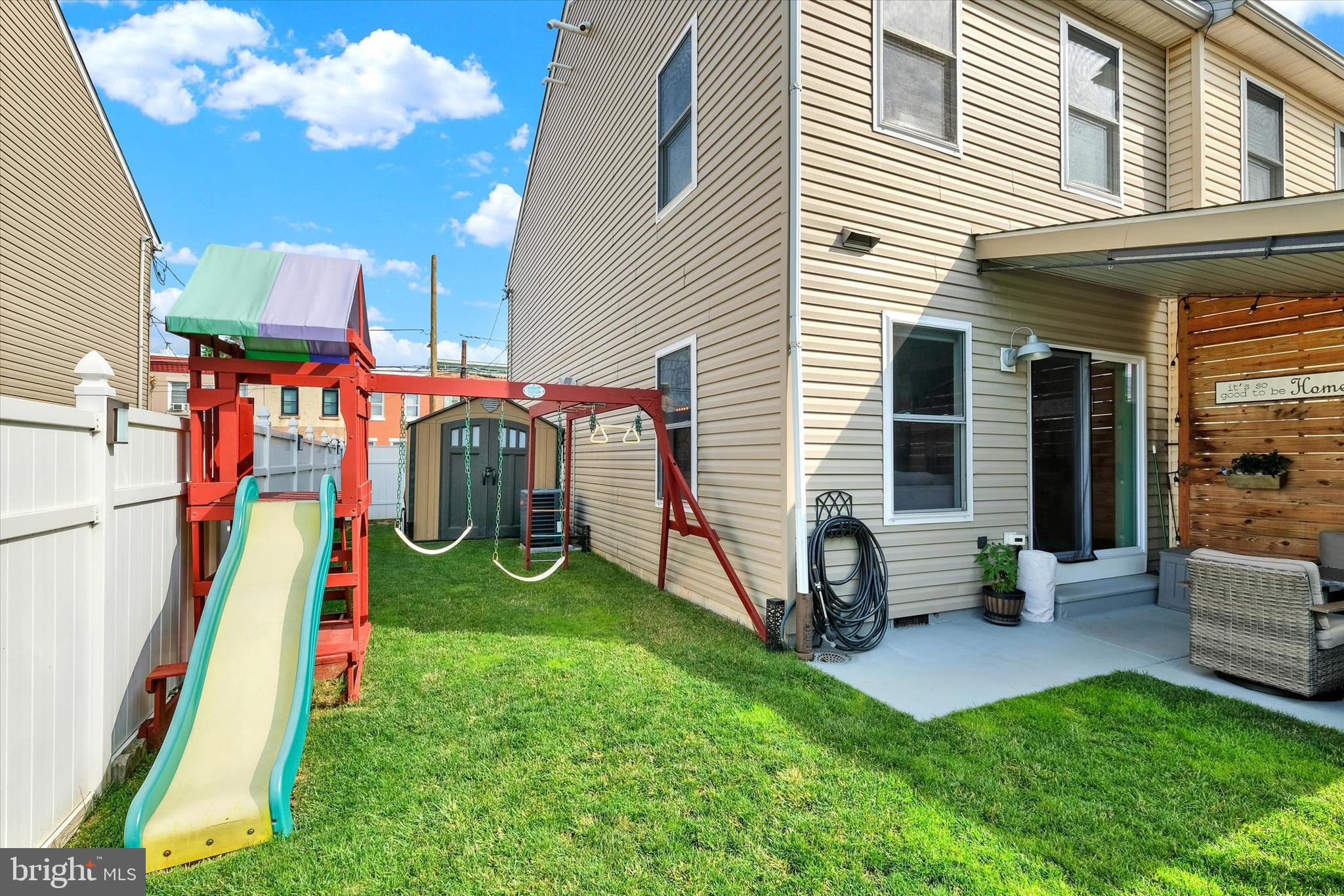 PORT RICHMOND - Residential