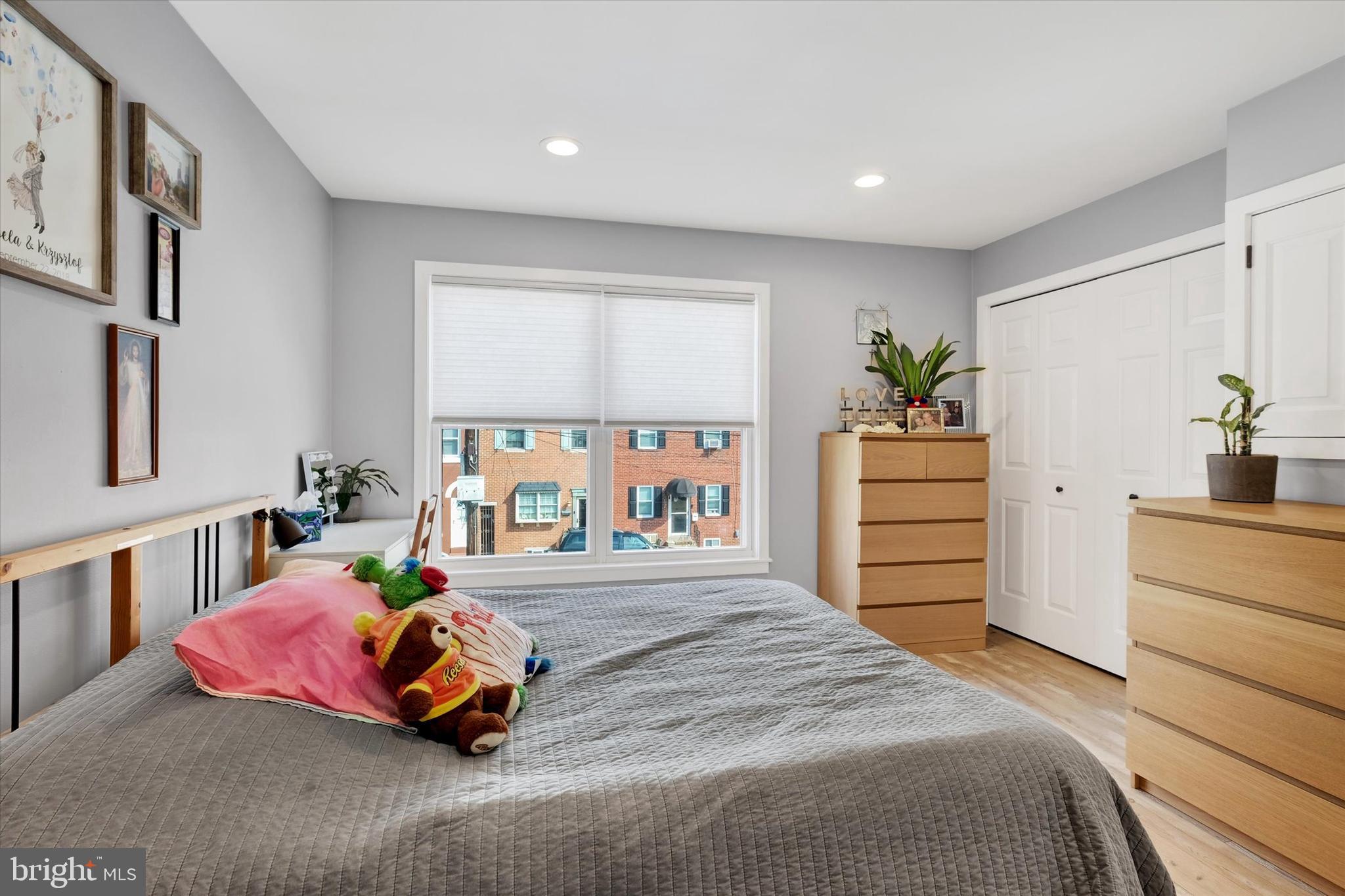 PORT RICHMOND - Residential