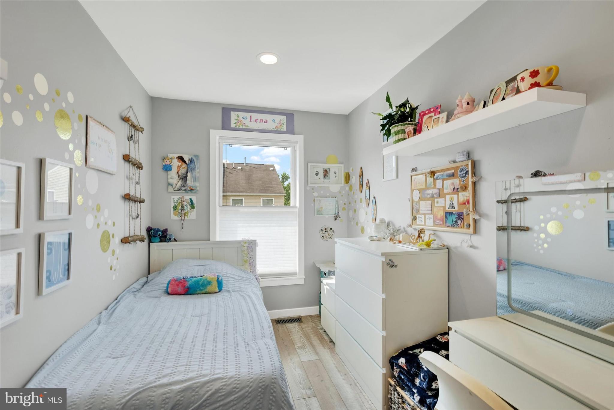 PORT RICHMOND - Residential