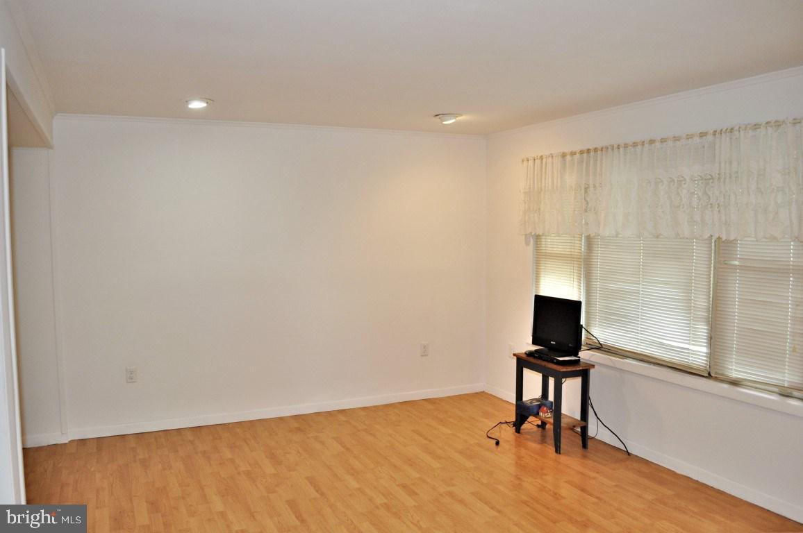 WINDSOR - Residential