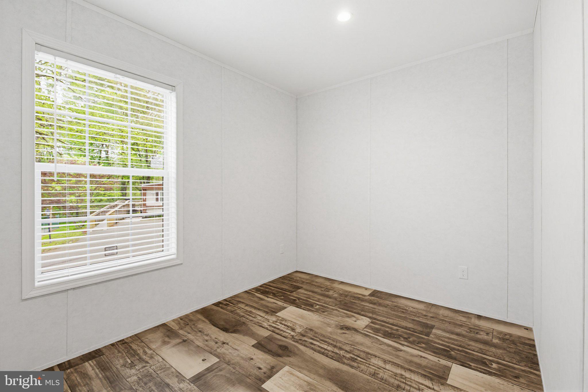 TAMARACK MHP - Residential