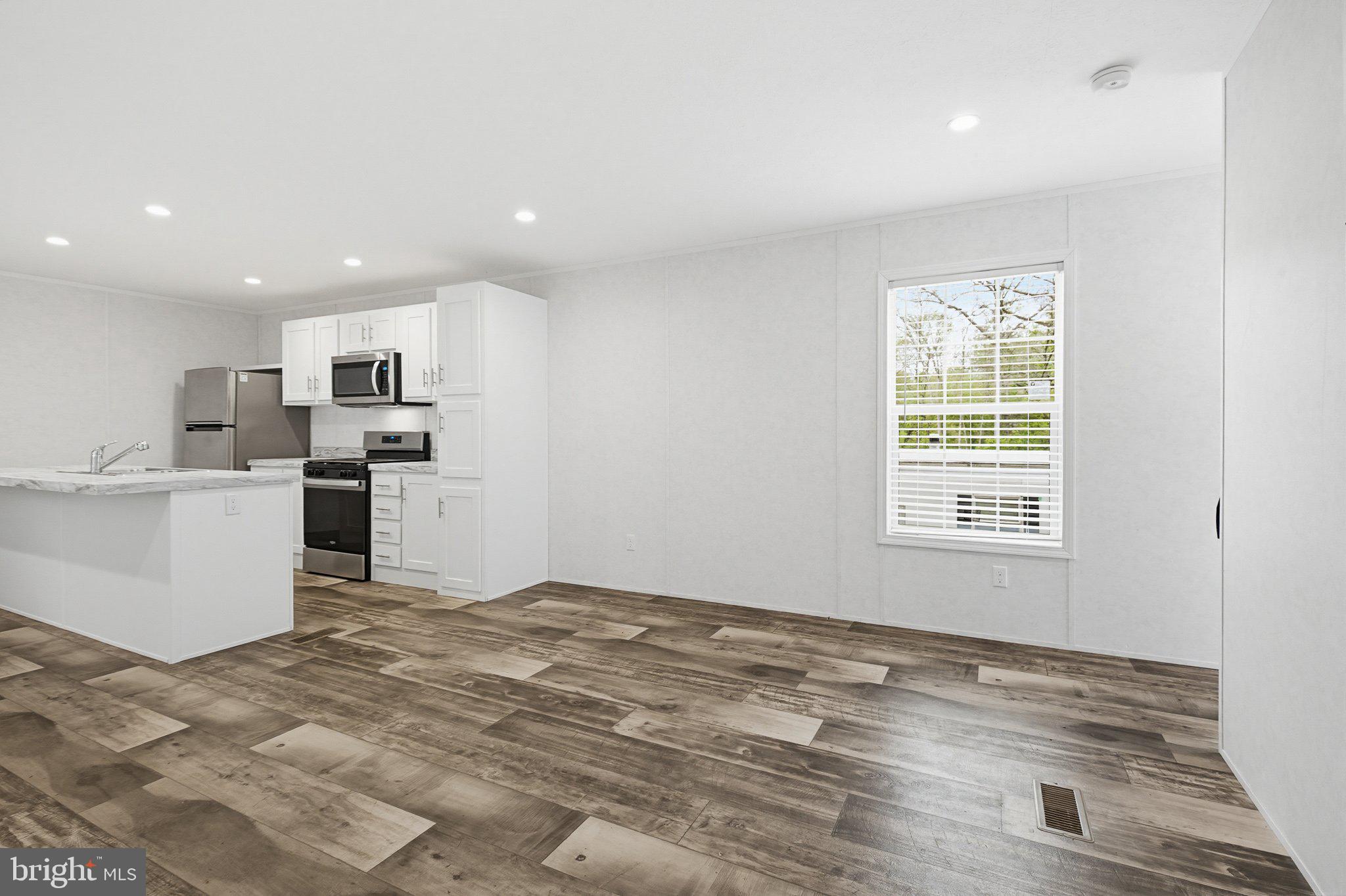 TAMARACK MHP - Residential