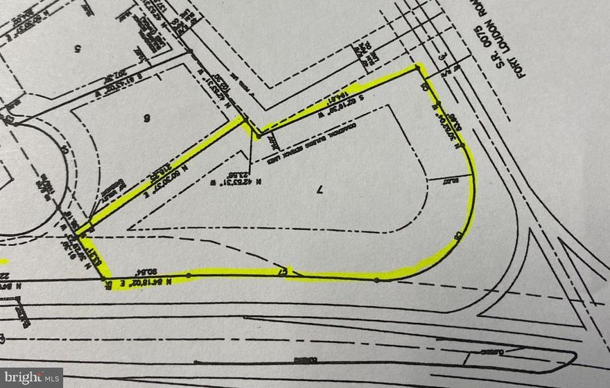 Very Nice commercial Lot on the corner of Fort Loudon and Lincoln Way West with a traffic signal.