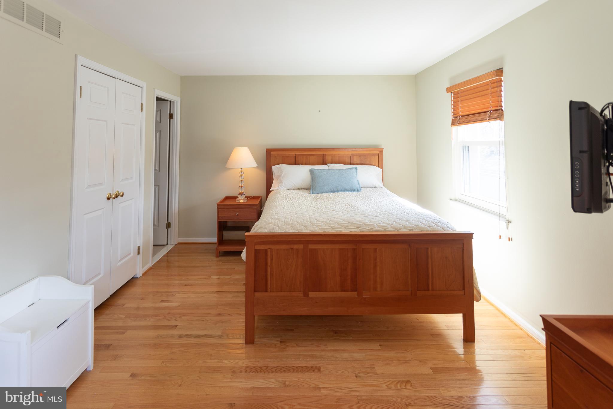 EAGLE CROSSING - Residential