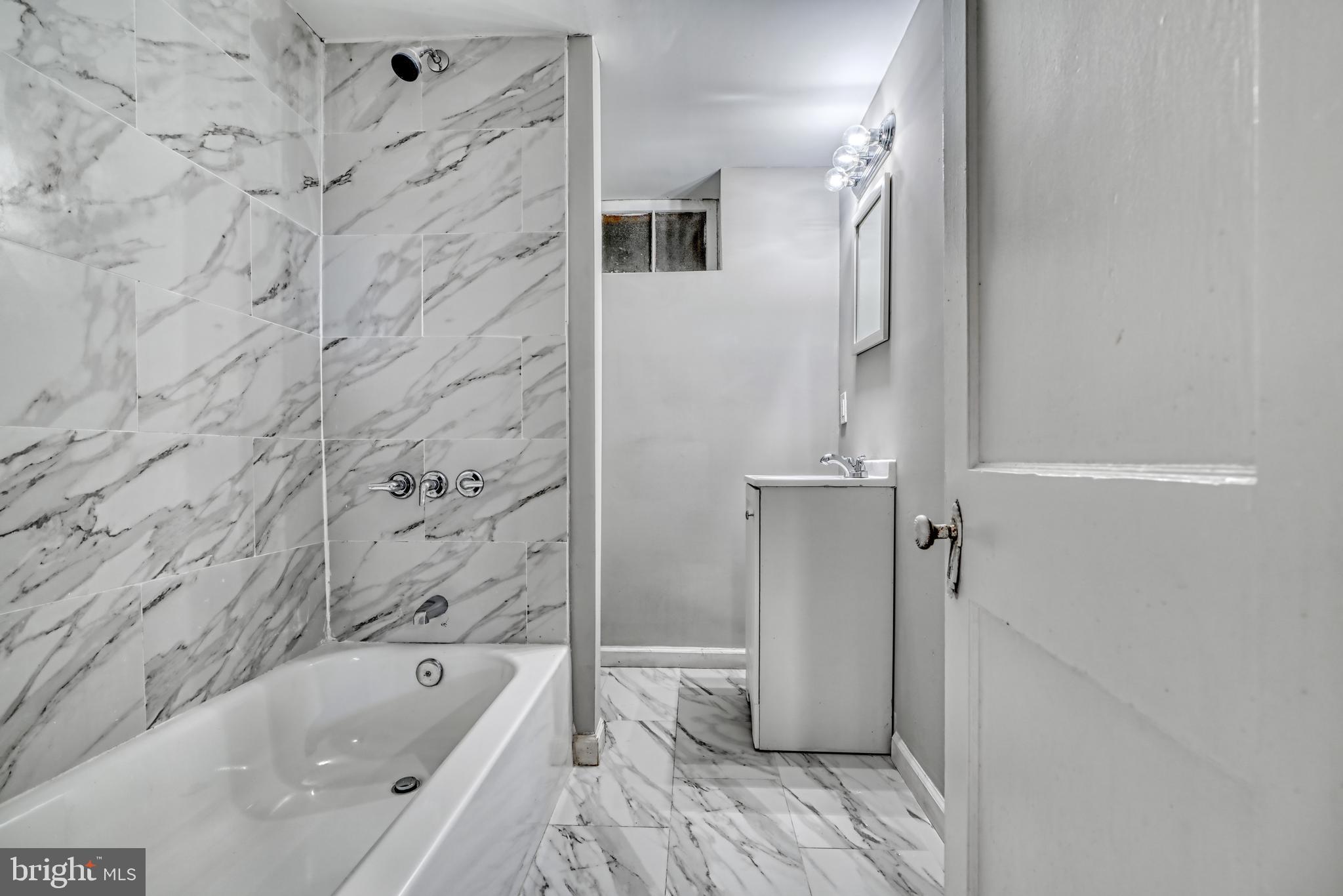 BELAIR-EDISON - Residential