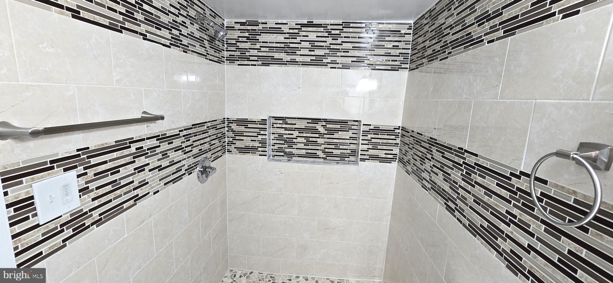 CEDONIA - Residential