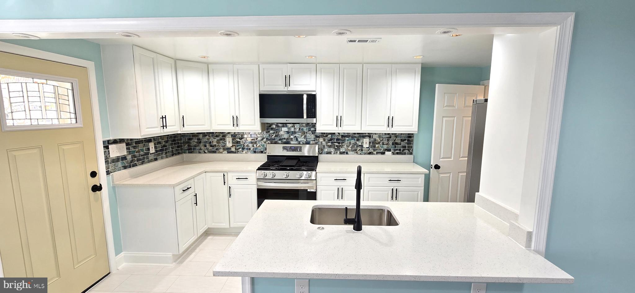 CEDONIA - Residential