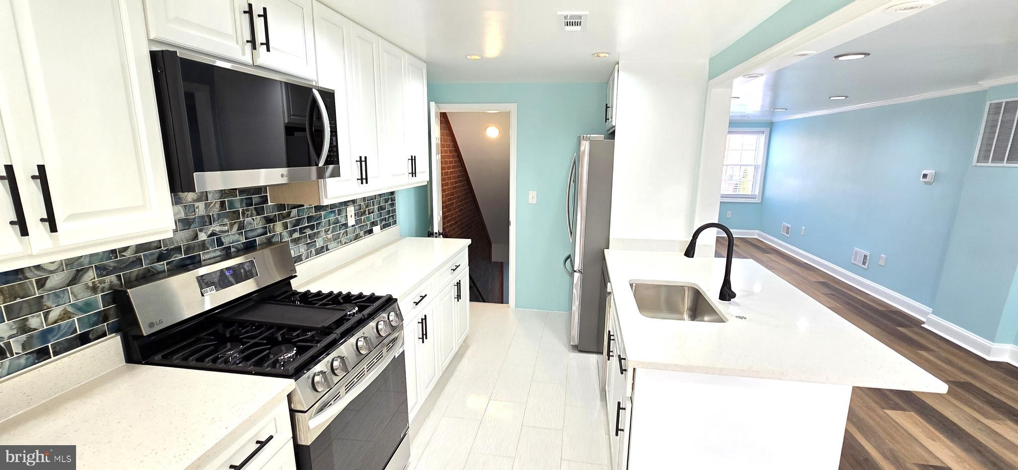 CEDONIA - Residential