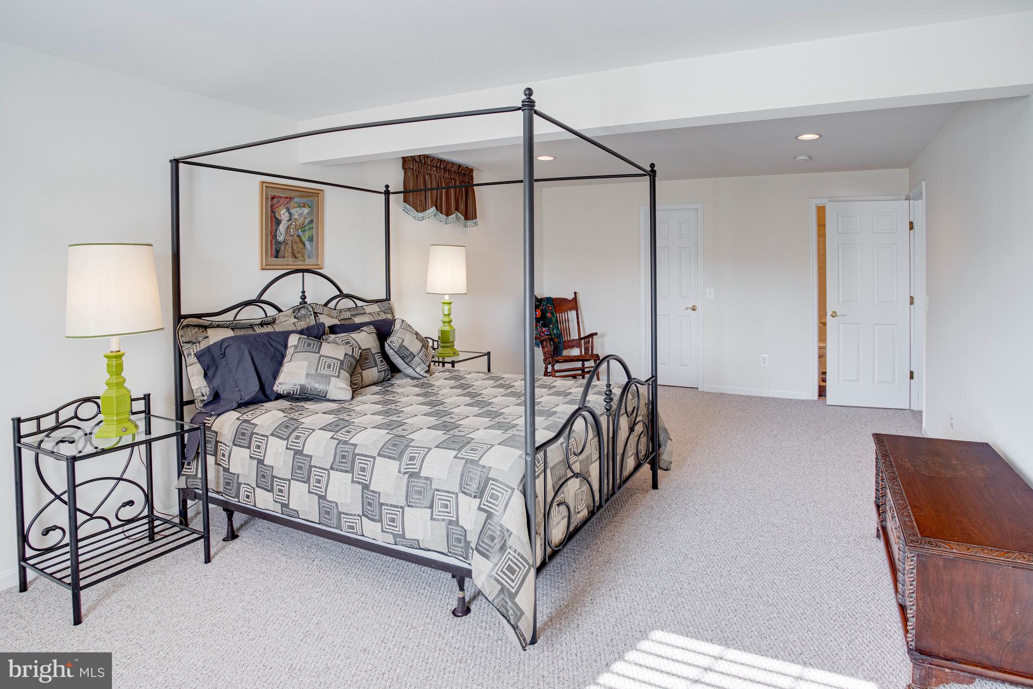 FOUR SEASONS AT HISTORIC VA - Residential