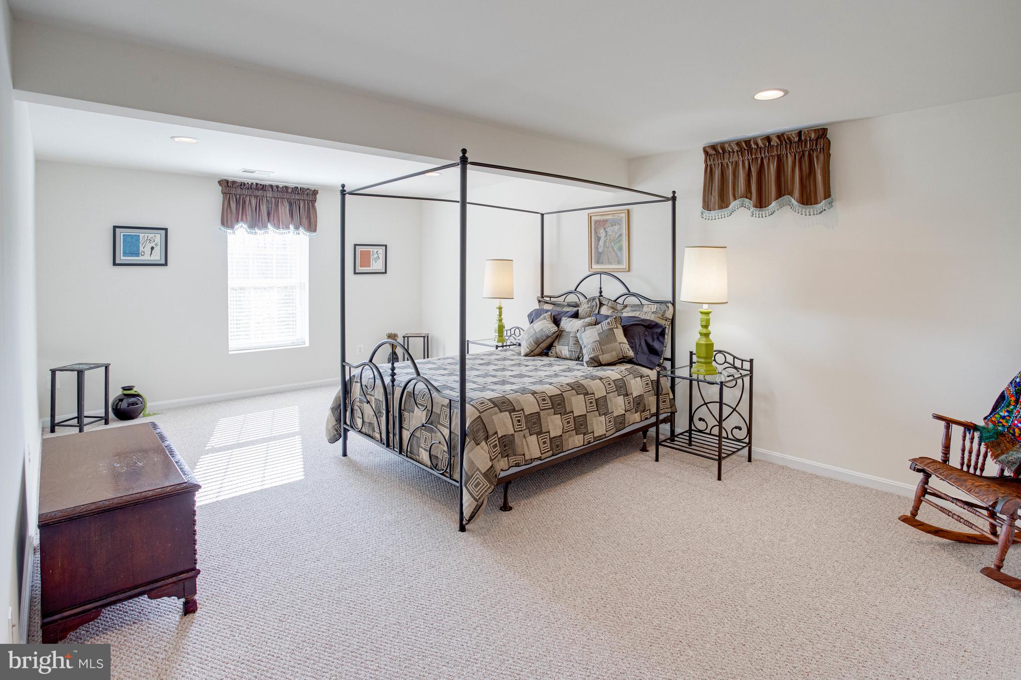 FOUR SEASONS AT HISTORIC VA - Residential