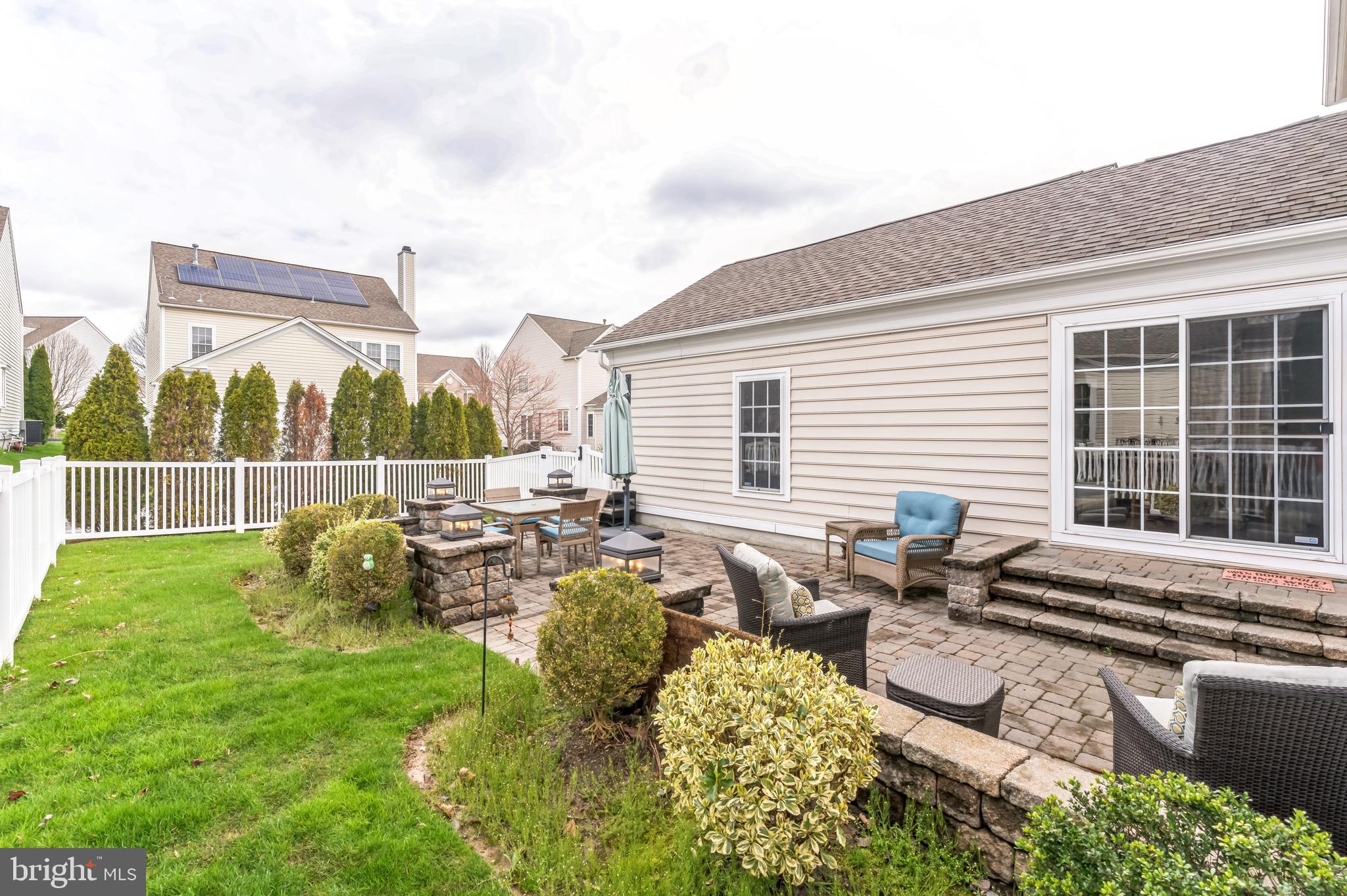 WINDSOR RIDGE - Residential