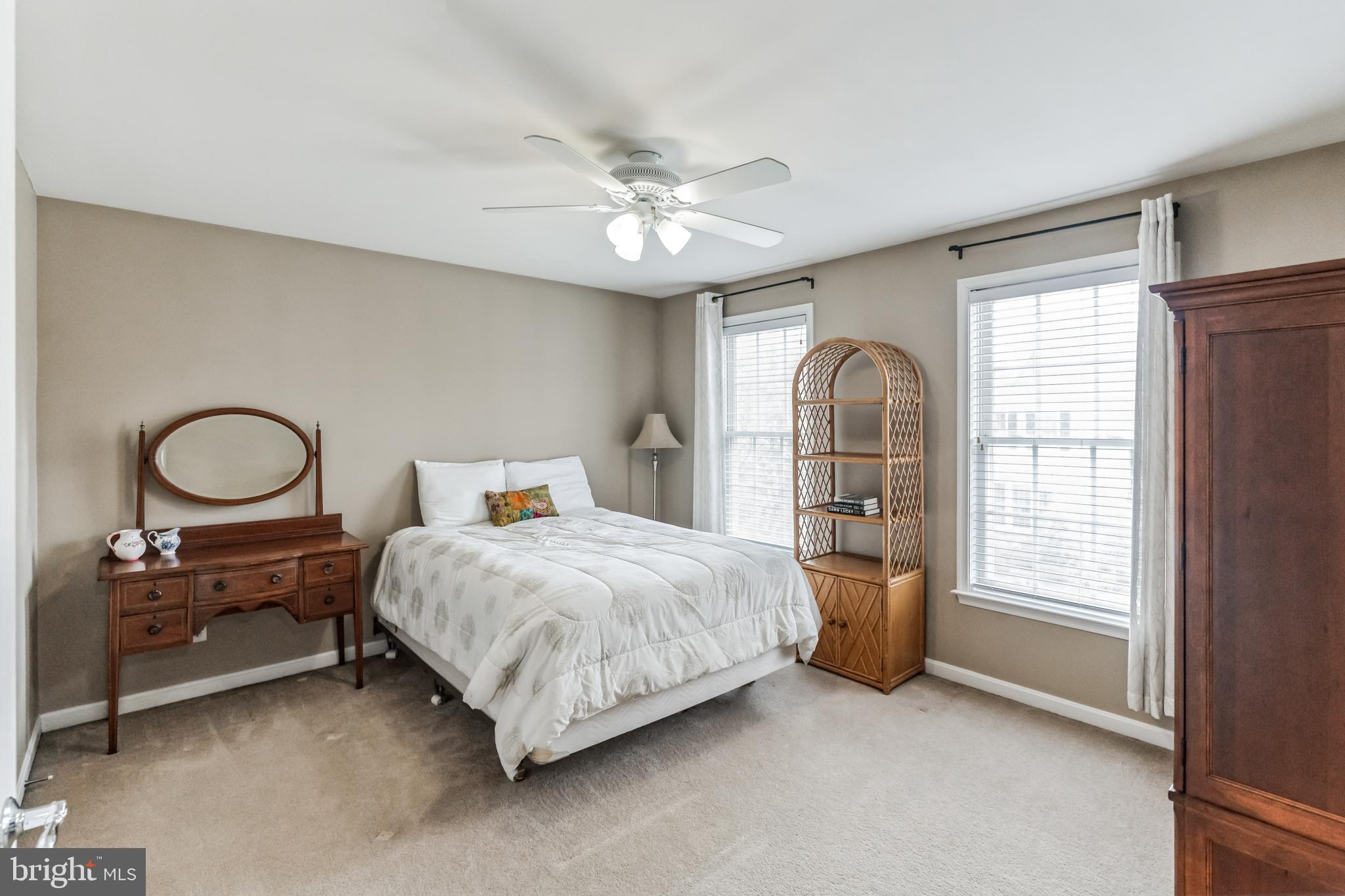 WINDSOR RIDGE - Residential