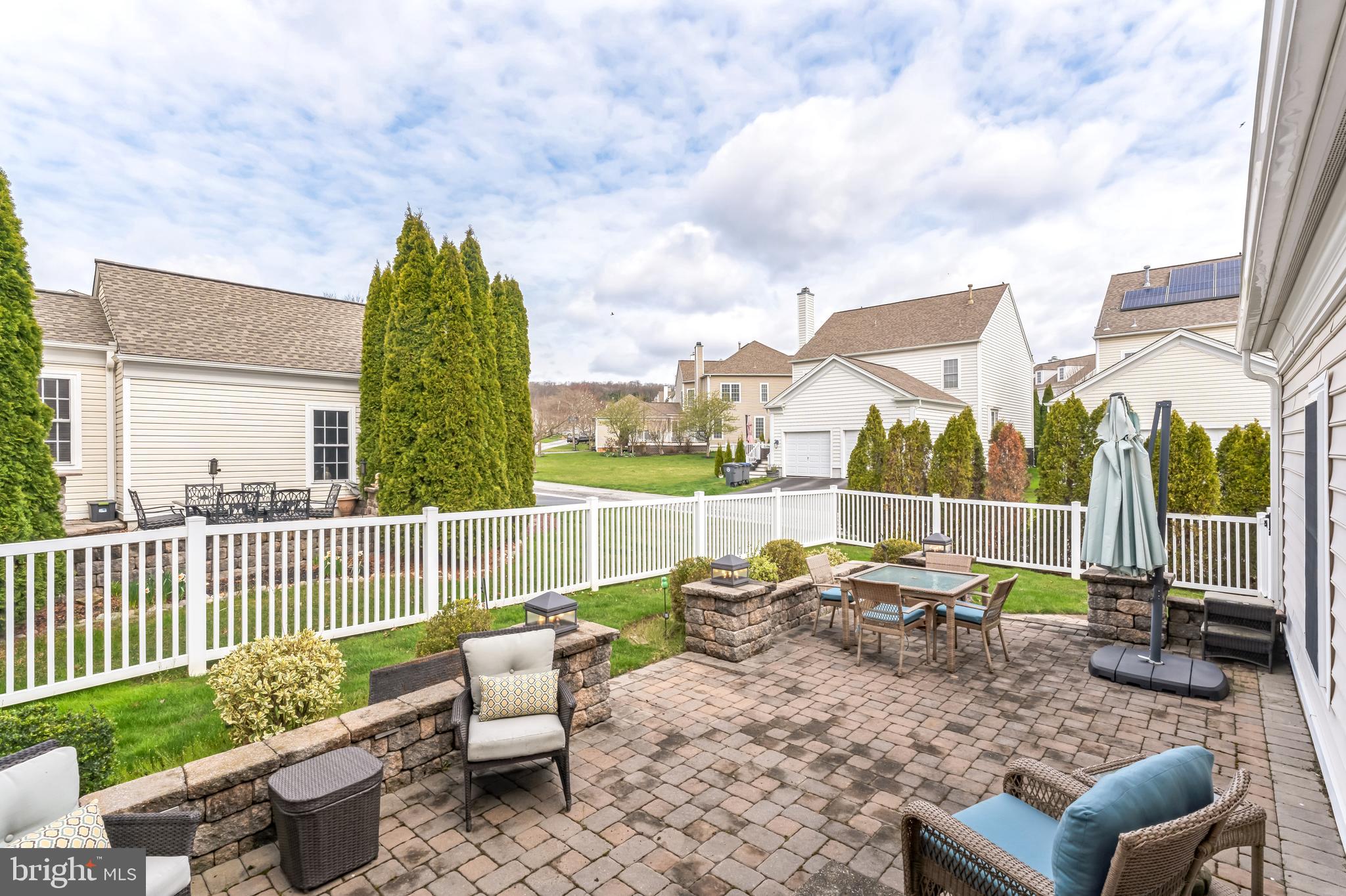 WINDSOR RIDGE - Residential