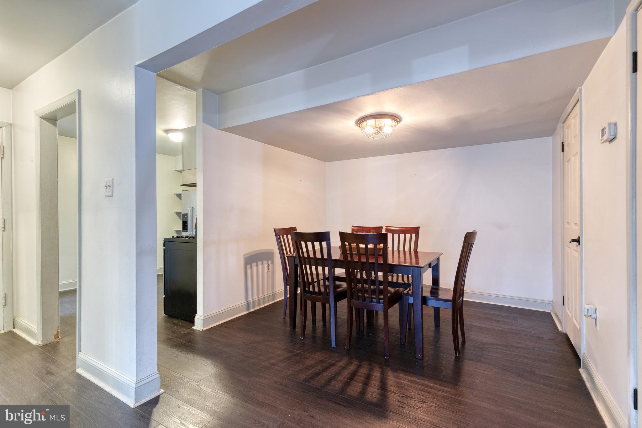 VILLAGE OF WILDE LAKE - Residential