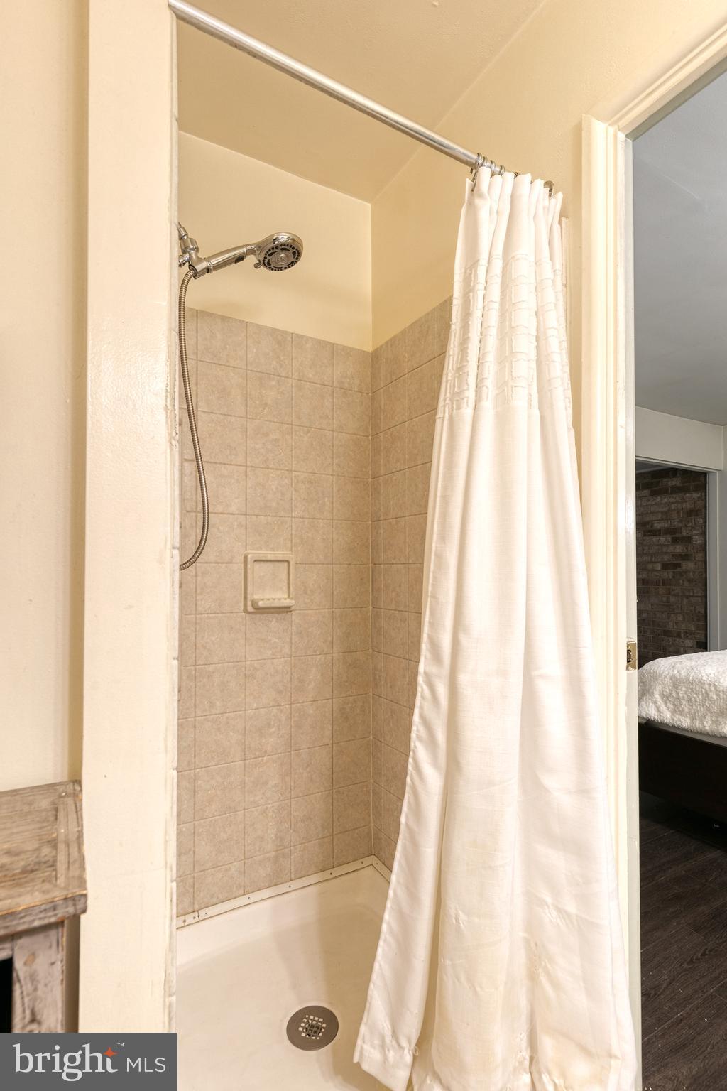 VILLAGE OF WILDE LAKE - Residential