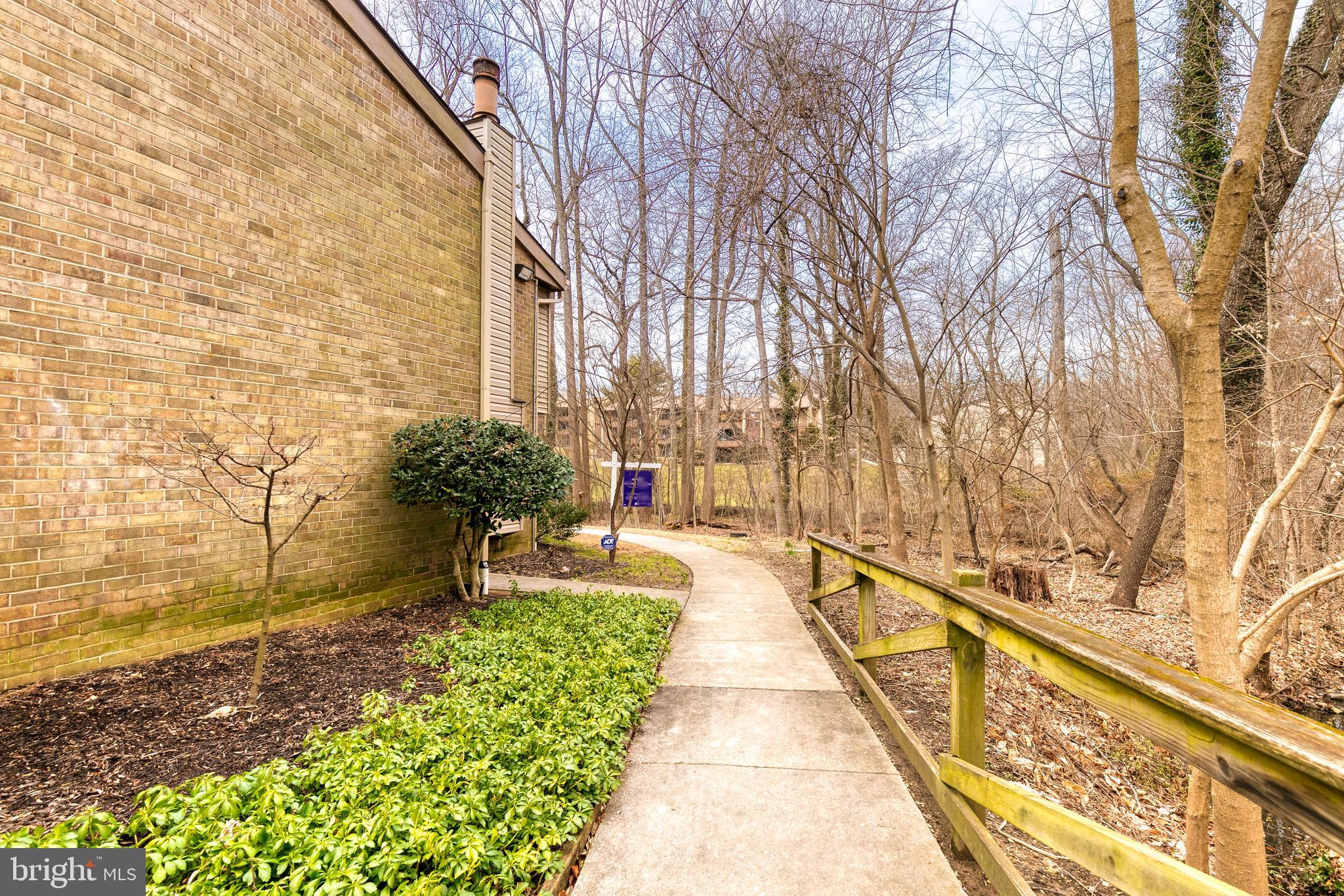 VILLAGE OF WILDE LAKE - Residential