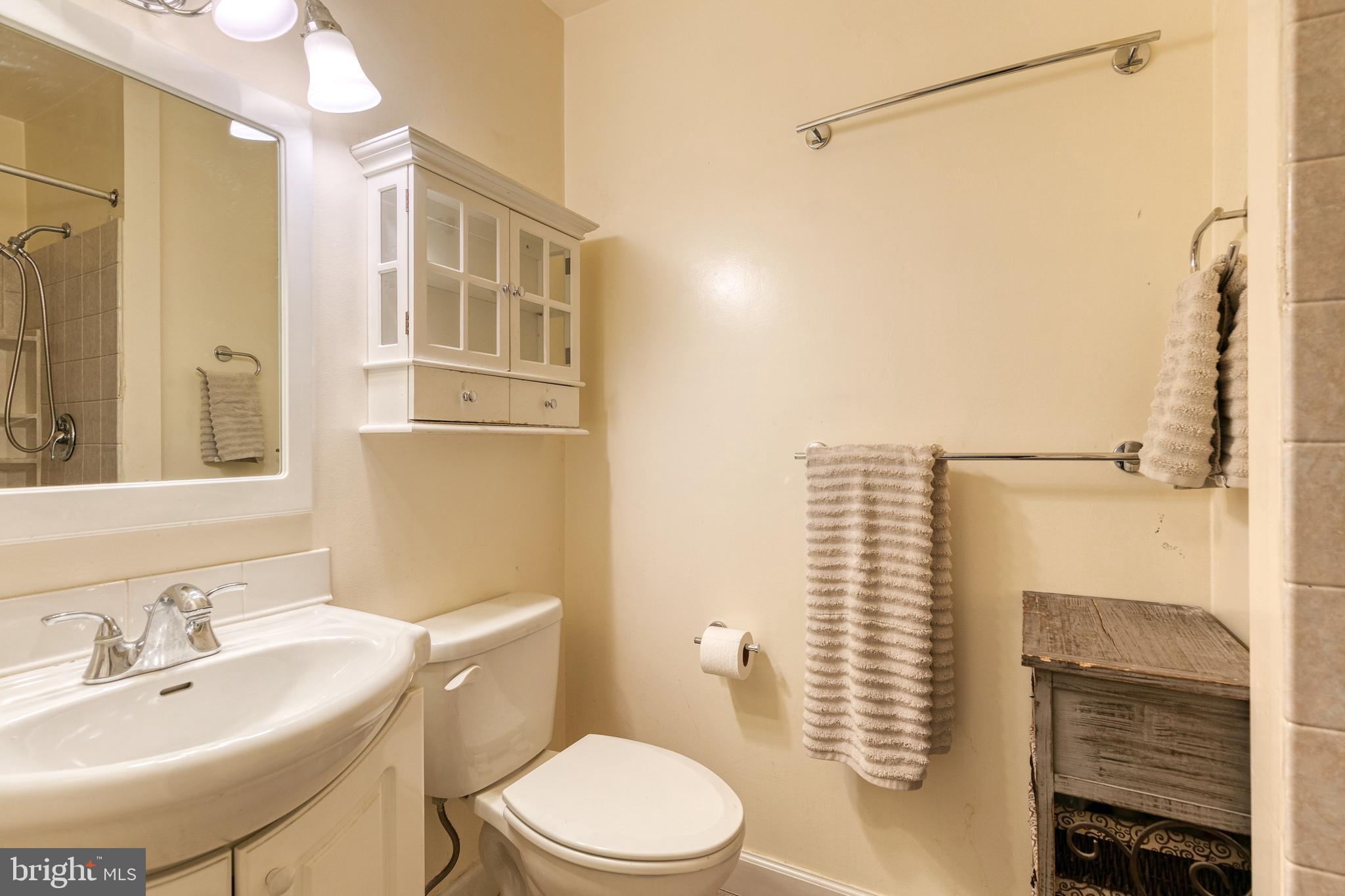 VILLAGE OF WILDE LAKE - Residential