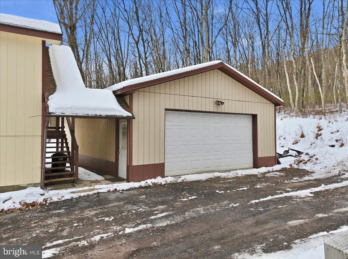 BIRCH HOLLOW ESTATES - Residential