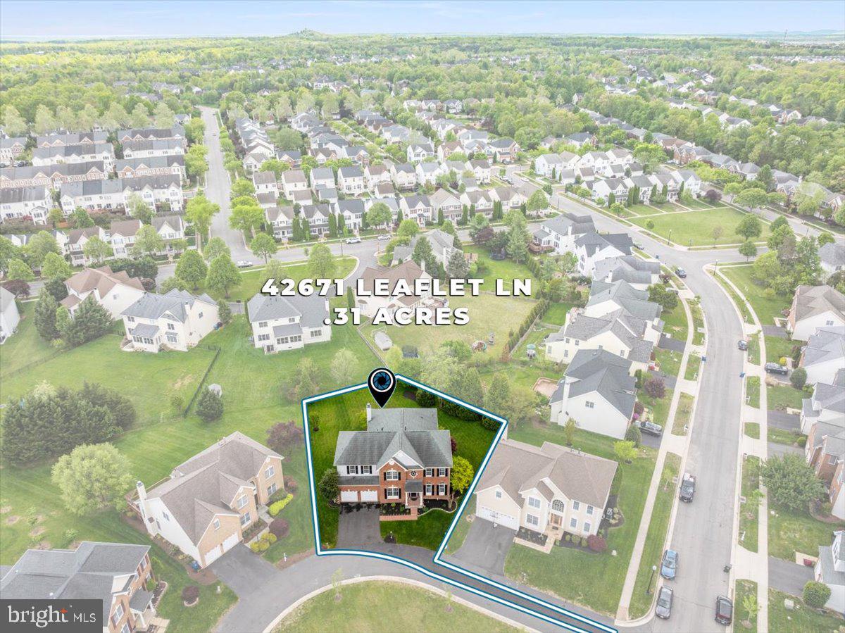 SOUTH RIDING - Residential