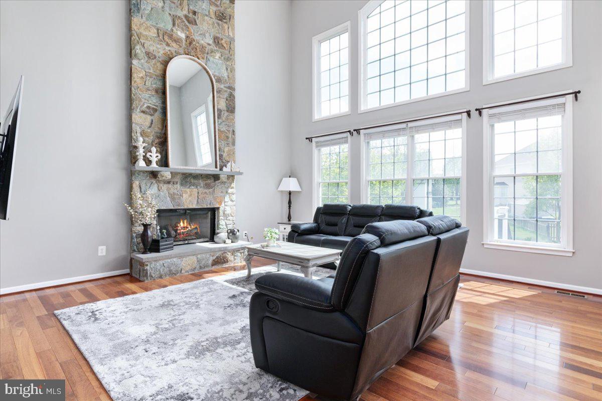 SOUTH RIDING - Residential