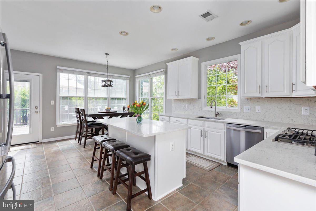 SOUTH RIDING - Residential