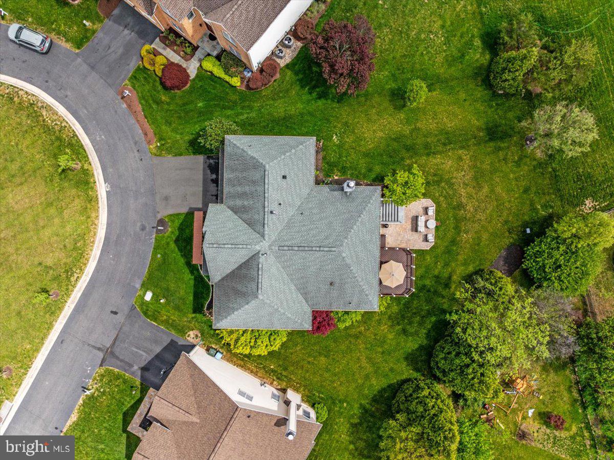 SOUTH RIDING - Residential