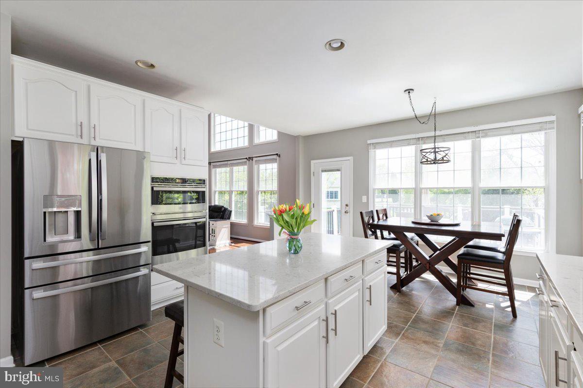 SOUTH RIDING - Residential