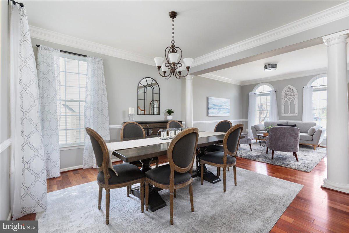 SOUTH RIDING - Residential