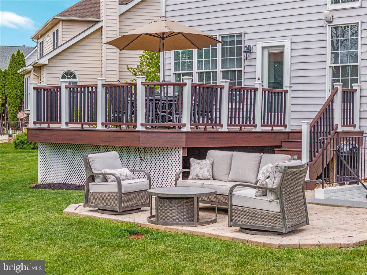 SOUTH RIDING - Residential