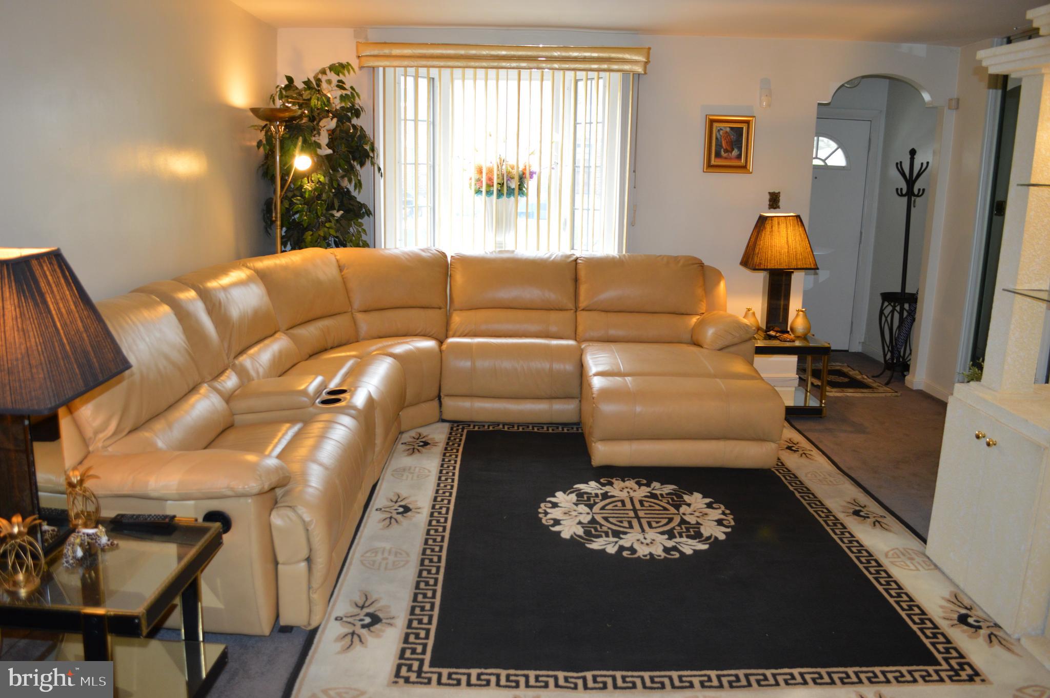 CASTOR GARDENS - Residential