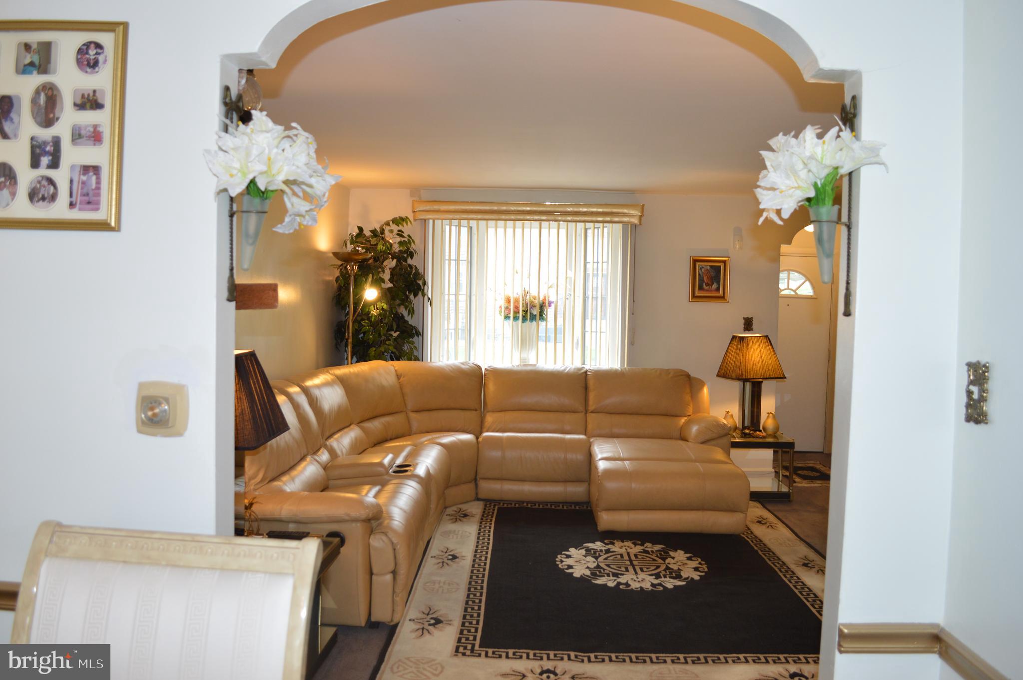 CASTOR GARDENS - Residential