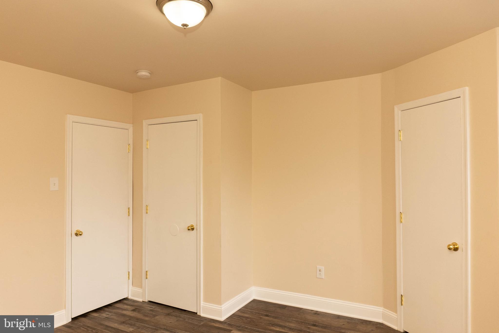 WHITMAN - Residential