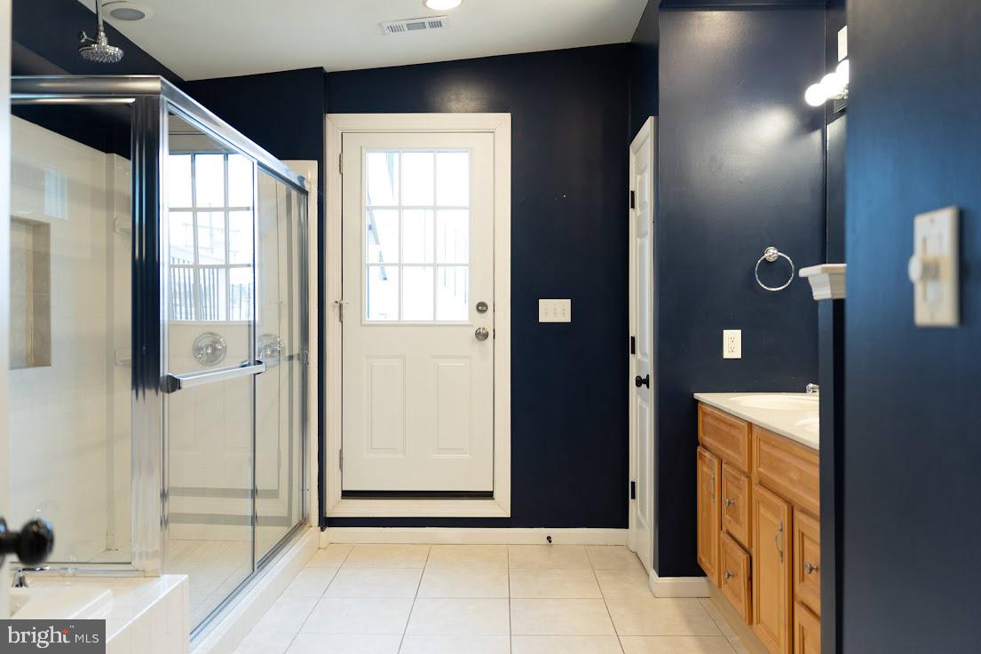 FELLS POINT HISTORIC DISTRICT - Residential Lease