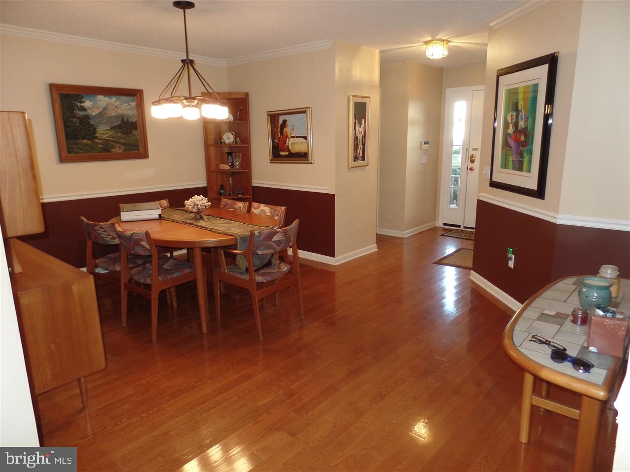 OAKWOOD - Residential